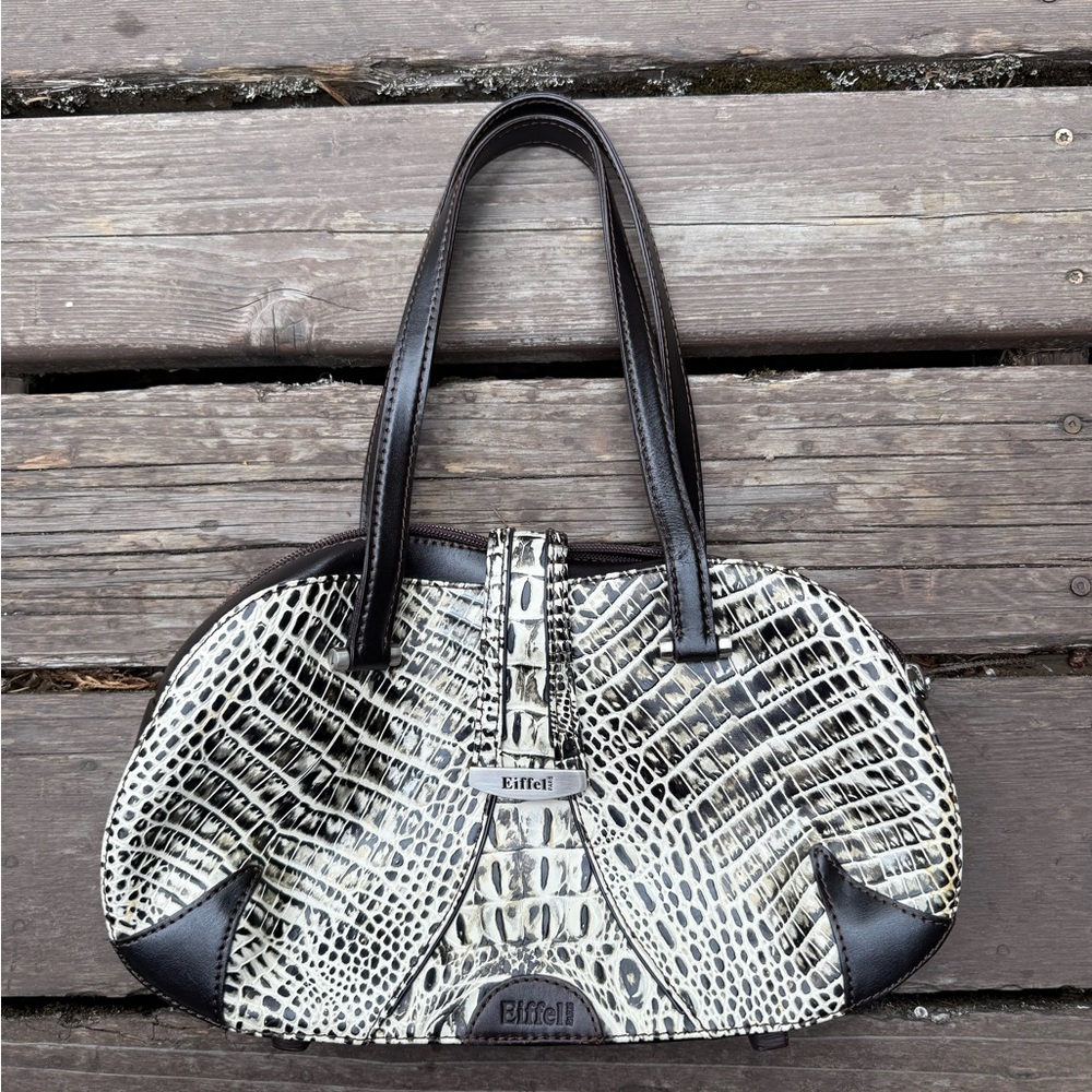 Le Tour De Eiffel Bag